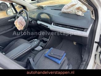 BMW 2-serie 0I Active Tourer Aut PAnorama HUD picture 23
