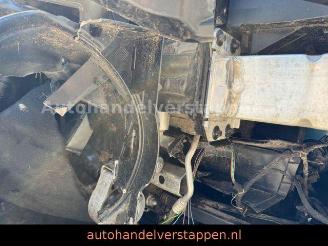 Porsche Taycan Sport Chrono Bose ACC GlasDach 93KWH picture 21