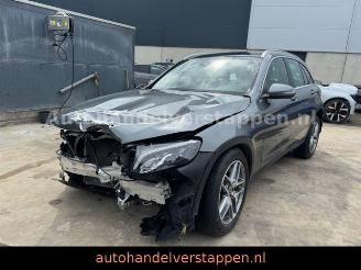uszkodzony samochody osobowe Mercedes GLC 220 d 4Matic AMG Sport Pano 2018/9