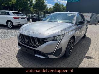 damaged passenger cars Peugeot 308 III Allure Pack Blue-HDI FAP Automatik 2023/9