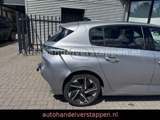 Peugeot 308 III Allure Pack Blue-HDI FAP Automatik picture 8