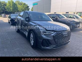 krockskadad bil auto Audi Q3 Sportback 35 TDI S line Sport Plus 2025/6
