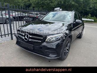 krockskadad bil auto Mercedes GLC 220 d 4MATIC AMG Line Night paket Automatic 2017/12