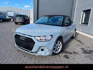 krockskadad bil auto Audi A1 Sportback 25 TFSI S-Tronic Advanced 2021/1