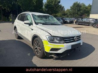 damaged passenger cars Volkswagen Tiguan Allspace Comfortline 4Motion 147kw 2022/3