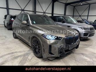 skadebil auto BMW X5 50e xDrive M Sport Pano Harman AHK LED VOLL 2024/11