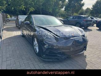  Porsche Panamera 4 E-Hybrid 340KW Sport Chrono 2017/11