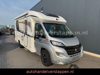 skadebil camper Burstner   2019/9