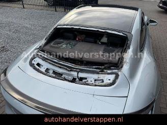 Porsche Taycan 4S 420KW 94KWH Panorama Bose picture 12