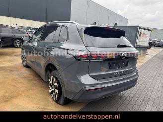 Unfallwagen Volkswagen Tiguan 1.5 TSI DSG eHybrid 150 kW Life 2025/9