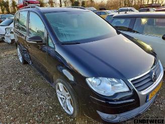 Salvage car Volkswagen Touran Touran (1T1/T2), MPV, 2003 / 2010 1.4 16V TSI 140 2010/10