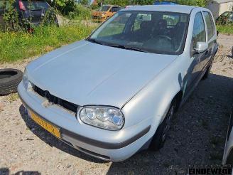Dezmembrări autoturisme Volkswagen Golf Golf IV (1J1), Hatchback, 1997 / 2005 1.4 16V 2000/6