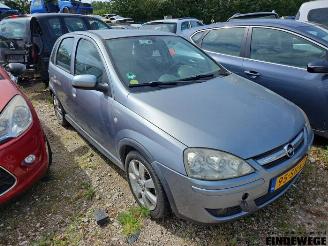 Coche siniestrado Opel Corsa Corsa C (F08/68), Hatchback, 2000 / 2009 1.4 16V Twin Port 2006/3