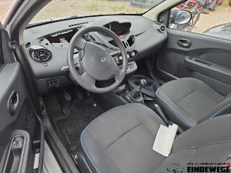 Renault Twingo Twingo II (CN), Hatchback 3-drs, 2007 / 2014 1.2 16V picture 4