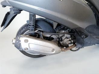 Piaggio  MP3 picture 15