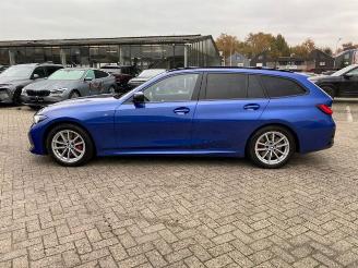 BMW M3 40d xDrive Touring *HEAD-UP - PANO - 360 KAM* picture 3