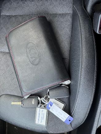 Kia Niro 1.6 GDi Hybrid ExecutiveLine picture 15