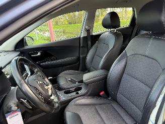 Kia Niro 1.6 GDi Hybrid ExecutiveLine picture 9