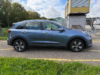 Kia Niro 1.6 GDi Hybrid ExecutiveLine picture 8