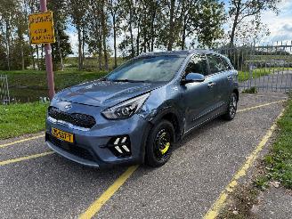Kia Niro 1.6 GDi Hybrid ExecutiveLine picture 3