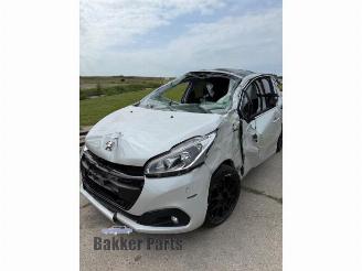 Peugeot 208 208 I (CA/CC/CK/CL), Hatchback, 2012 / 2019 1.2 12V e-THP PureTech 110 picture 3