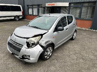 damaged passenger cars Suzuki Alto 1.0 12V. 2010/6