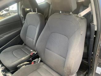 Kia Rio Rio III (UB), Hatchback, 2011 / 2017 1.2 CVVT 16V picture 21