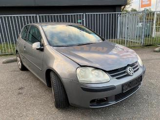 Vrakbiler auto Volkswagen Golf Golf V (1K1), Hatchback, 2003 / 2010 1.4 16V 2005/2