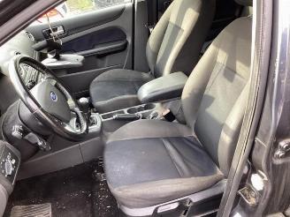 Ford Focus Focus 2 Wagon, Combi, 2004 / 2012 1.6 Ti-VCT 16V picture 27