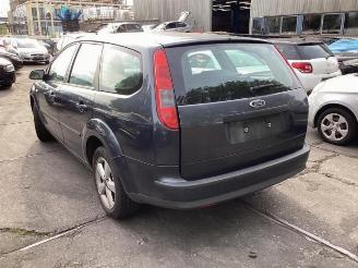 Ford Focus Focus 2 Wagon, Combi, 2004 / 2012 1.6 Ti-VCT 16V picture 4