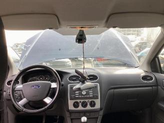 Ford Focus Focus 2 Wagon, Combi, 2004 / 2012 1.6 Ti-VCT 16V picture 30