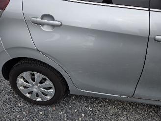 Peugeot 108  picture 5