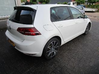 Voiture accidenté Volkswagen e-Golf  2015/6