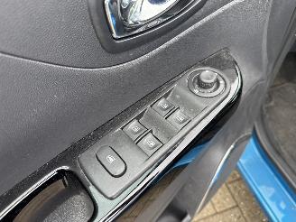 Renault Captur 1.2 TCE DYNAMIQUE AUTOMAAT RIJDBAAR BOUWJAAR 2016  5999 EURO picture 8