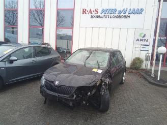 Dezmembrări autoturisme Skoda Fabia Fabia III (NJ3), Hatchback 5-drs, 2014 / 2021 1.4 TDI 12V 90 2015/3