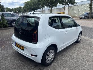 Volkswagen Up!  picture 7