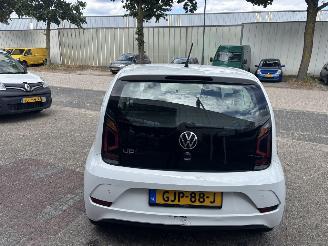 Volkswagen Up!  picture 6