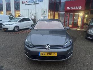 Coche siniestrado Volkswagen Golf Golf VII (AUA), Hatchback, 2012 / 2021 e-Golf 2018/1