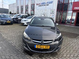 demontáž osobní automobily Opel Astra NOTCHBACK 1.4 Turbo Cosmo 1e eigenaar 2013/10