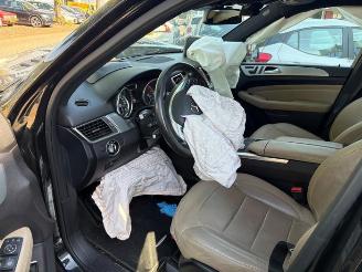 Mercedes ML ML III (166), SUV, 2011 / 2015 3.0 ML-350 BlueTEC V6 24V 4-Matic picture 8
