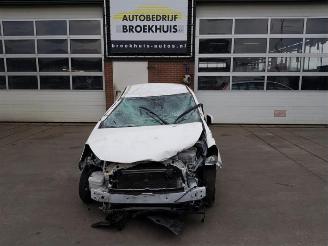 rozbiórka samochody osobowe Toyota Yaris Yaris III (P13), Hatchback, 2010 / 2020 1.5 16V Hybrid 2017/6