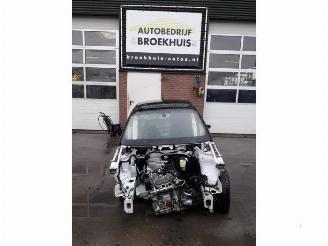 Dezmembrări autoturisme Audi A1 A1 Sportback (8XA/8XF), Hatchback 5-drs, 2011 / 2018 1.0 TFSI Ultra 12V 2015/11