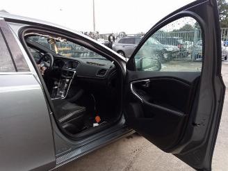Volvo V-40 V40 (MV), Hatchback 5-drs, 2012 / 2019 2.0 D4 16V picture 15