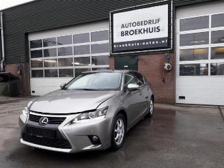 Vrakbiler auto Lexus Ct CT 200h, Hatchback, 2010 1.8 16V 2017/10