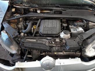 Volkswagen Up! Up! (121), Hatchback, 2011 1.0 12V 60 picture 8