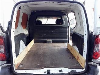 Peugeot Partner Partner (GC/GF/GG/GJ/GK), Van, 2008 / 2018 1.6 HDI 90 picture 18