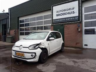 Volkswagen Up! Up! (121), Hatchback, 2011 1.0 12V 60 picture 2