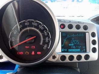 Chevrolet Spark Spark (M300), Hatchback, 2010 1.2 16V picture 13