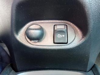 Toyota Yaris Yaris III (P13), Hatchback, 2010 / 2020 1.5 16V Hybrid picture 28