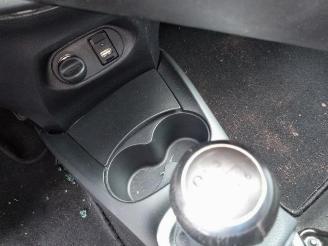 Toyota Yaris Yaris III (P13), Hatchback, 2010 / 2020 1.33 16V Dual VVT-I picture 15